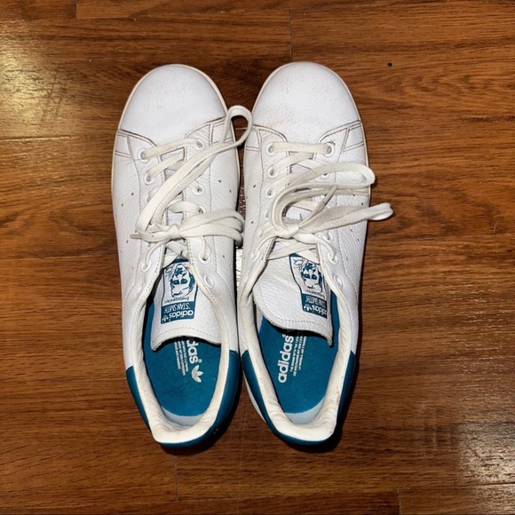 Adidas Women’s Stan Smith Leather Sneakers Shoes - Picture 4 of 9